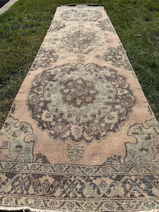 Victor 3’3”x12’9”